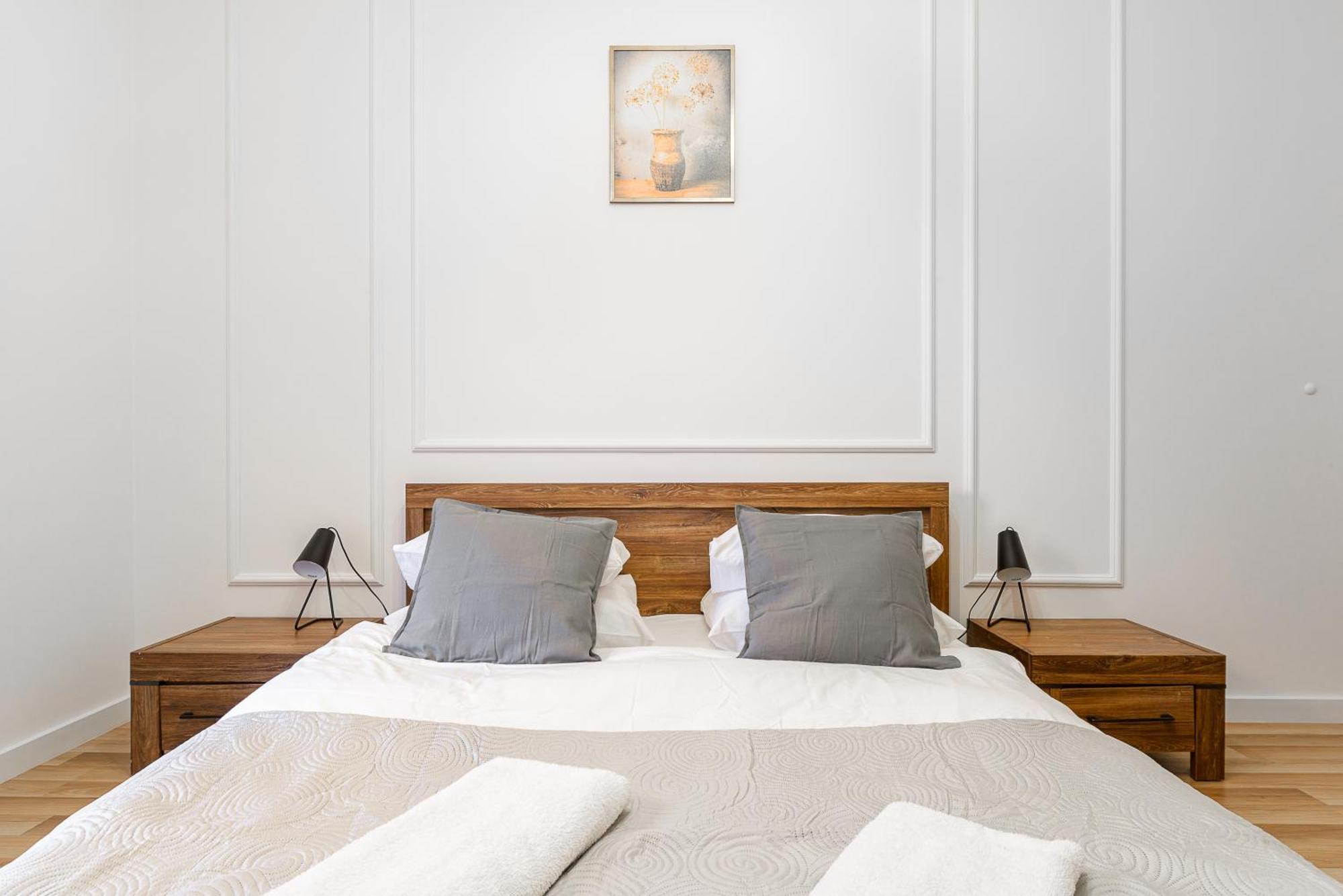 Apartament 19 Dzielnica Kolejowa P&o Serviced